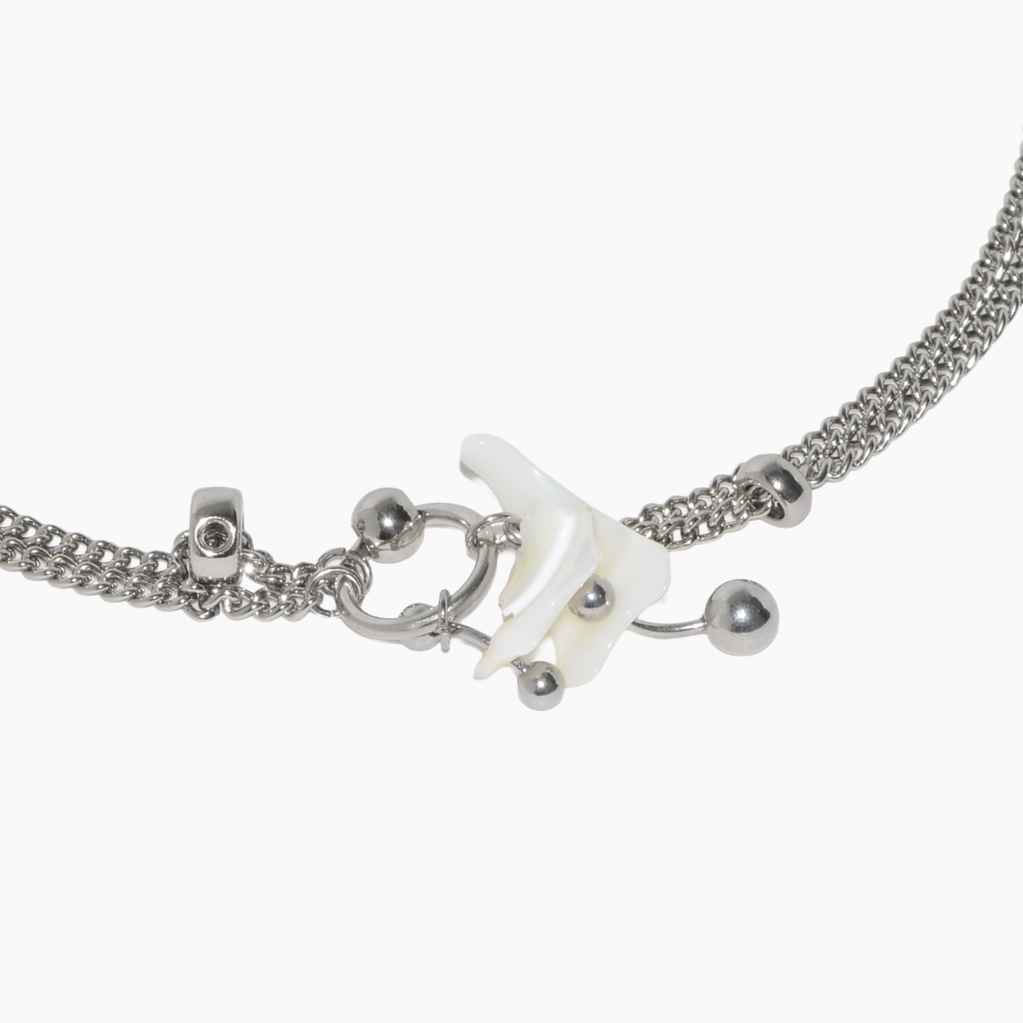 gargantilha e. kelly